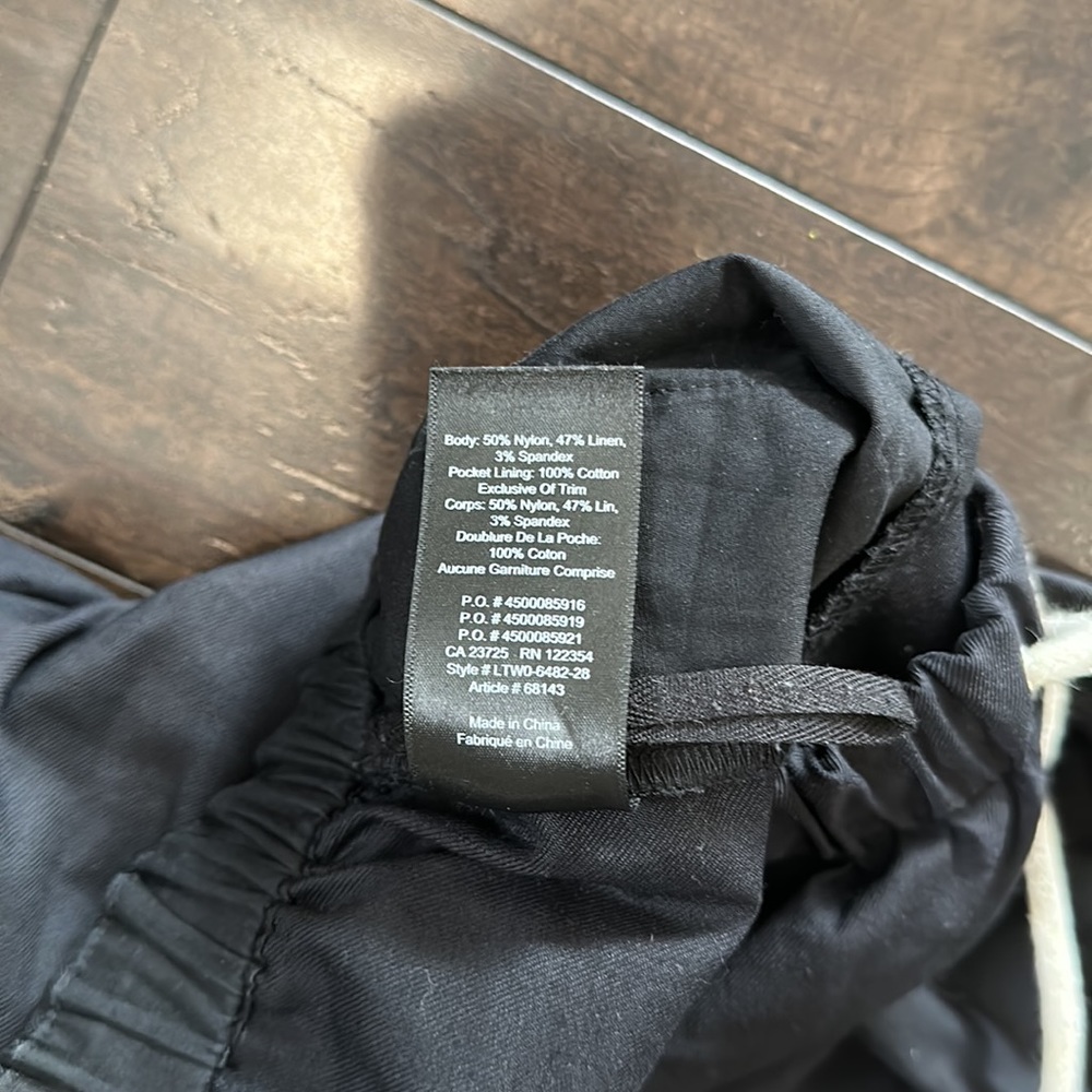 Aritzia Black Drawstring Pants - image 4